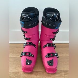 Rossignol TMX 120 Ski Boots Size 28.5